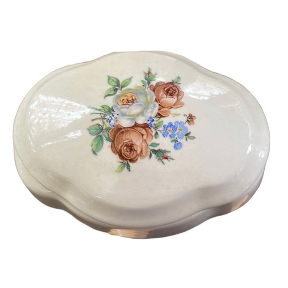 Vintage Porcelain Trinket Box - Picture 7 of 7